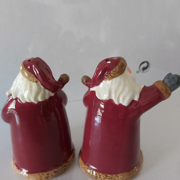 Santa claus salt and Pepper shaker - Picture 4 of 7